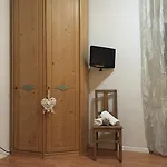 Rosso Pila Bed & Breakfast Trente