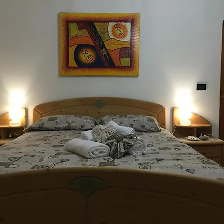 Rosso Pila Panzió Trento